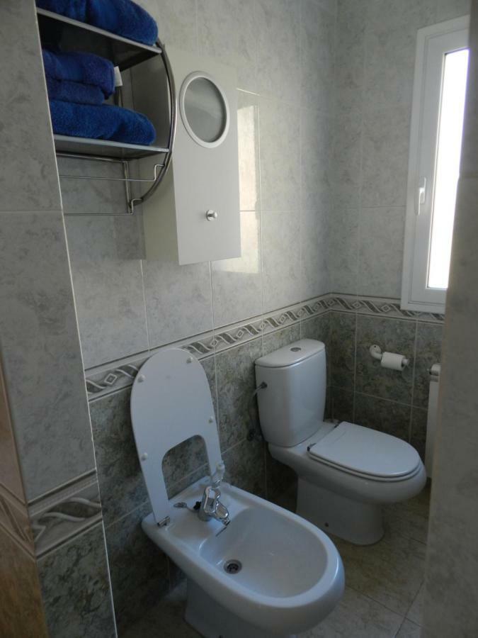 Villa Med Ситжес Екстериор снимка