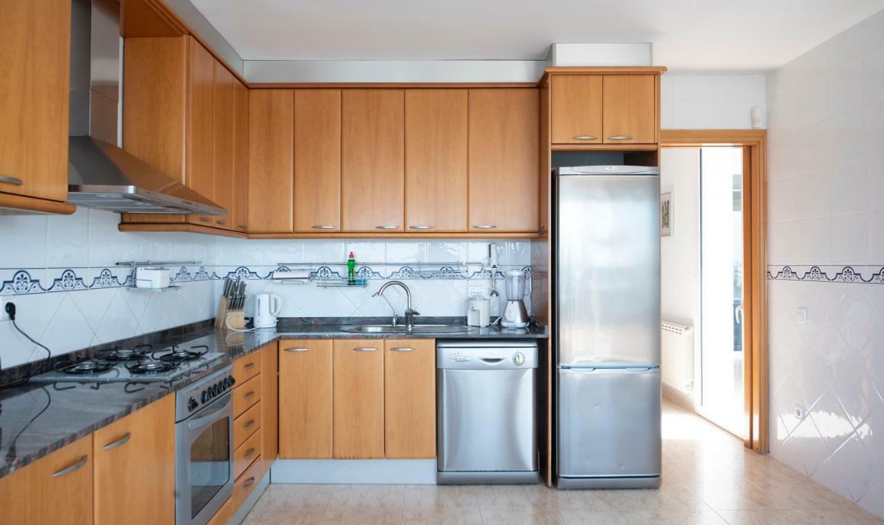 Villa Med Ситжес Екстериор снимка